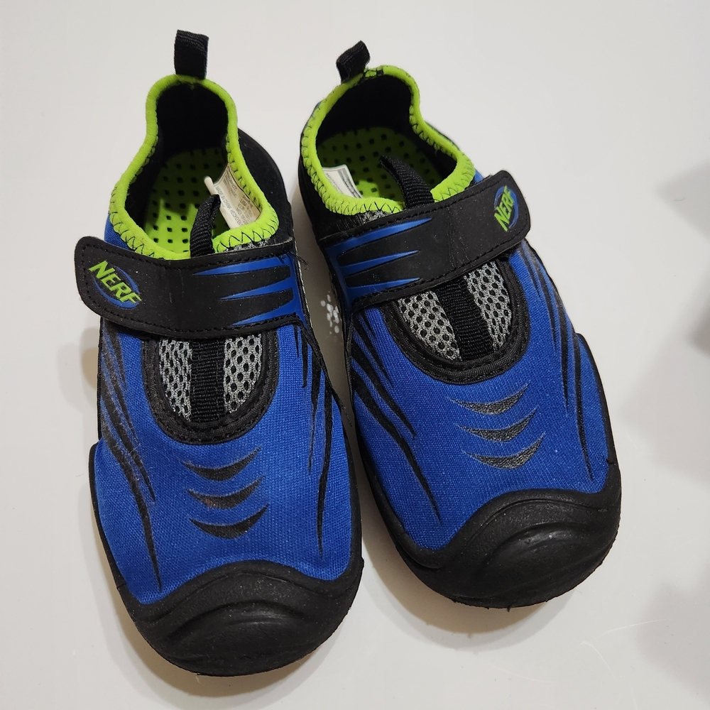 Nerf Kids Blue Slip-On Water Shoes with Lime Trim, M(13-1)